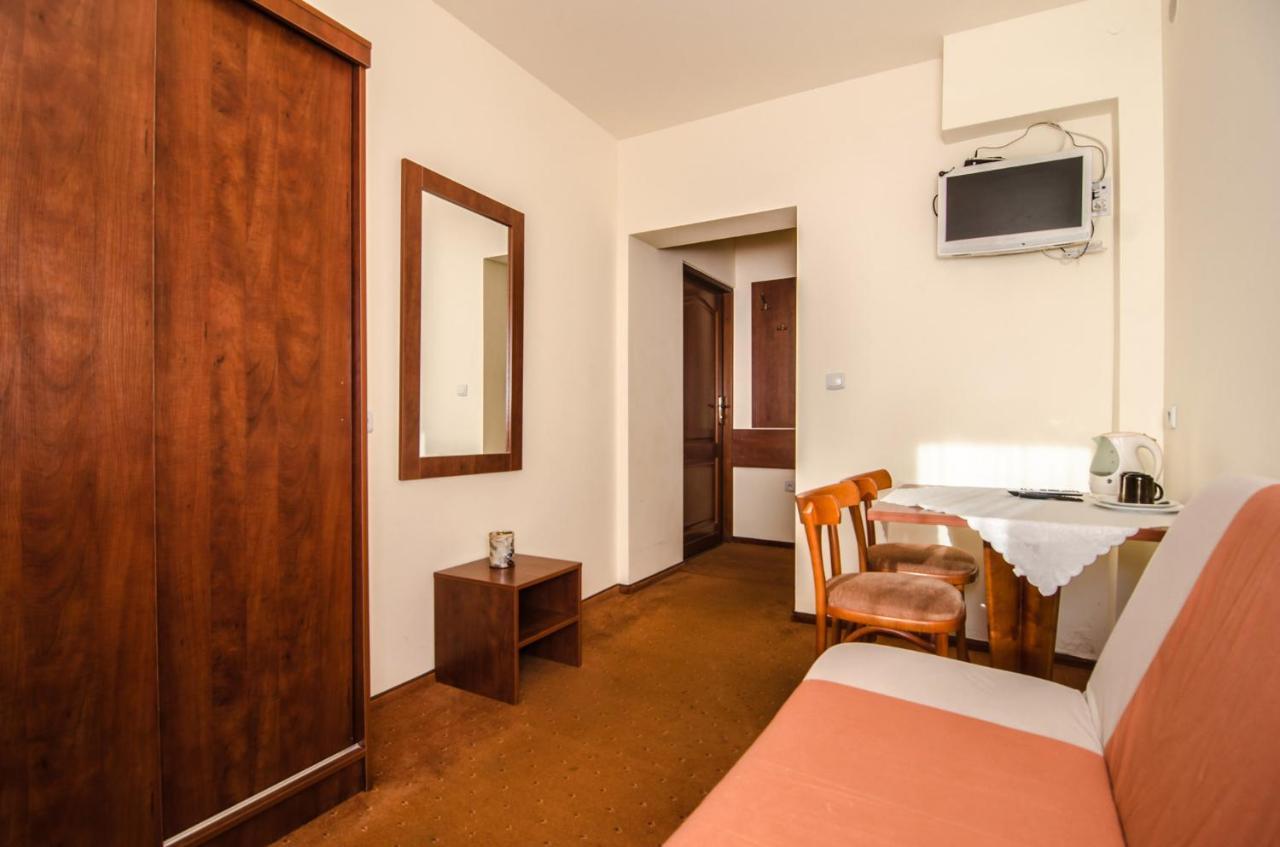 Hotel Anna Mielno Mielno  Esterno foto